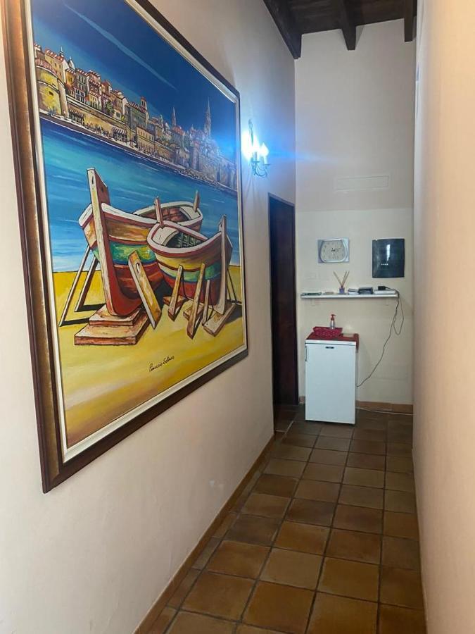B&B Julia'S Friends Sassari Exterior photo